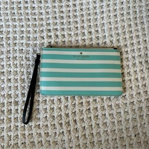 kate spade wristlet